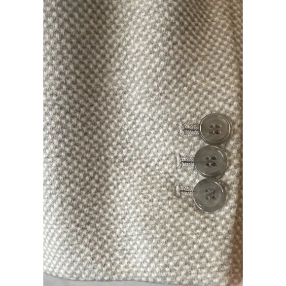 Talbots Women’s Gray Aberdeen 2 Button Single Vent Blazer Jacket Pockets Sz 12 - Picture 4 of 10